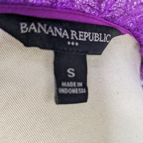 Banana Republic Lace Fuchsia Blouse Size S - Picture 7 of 7